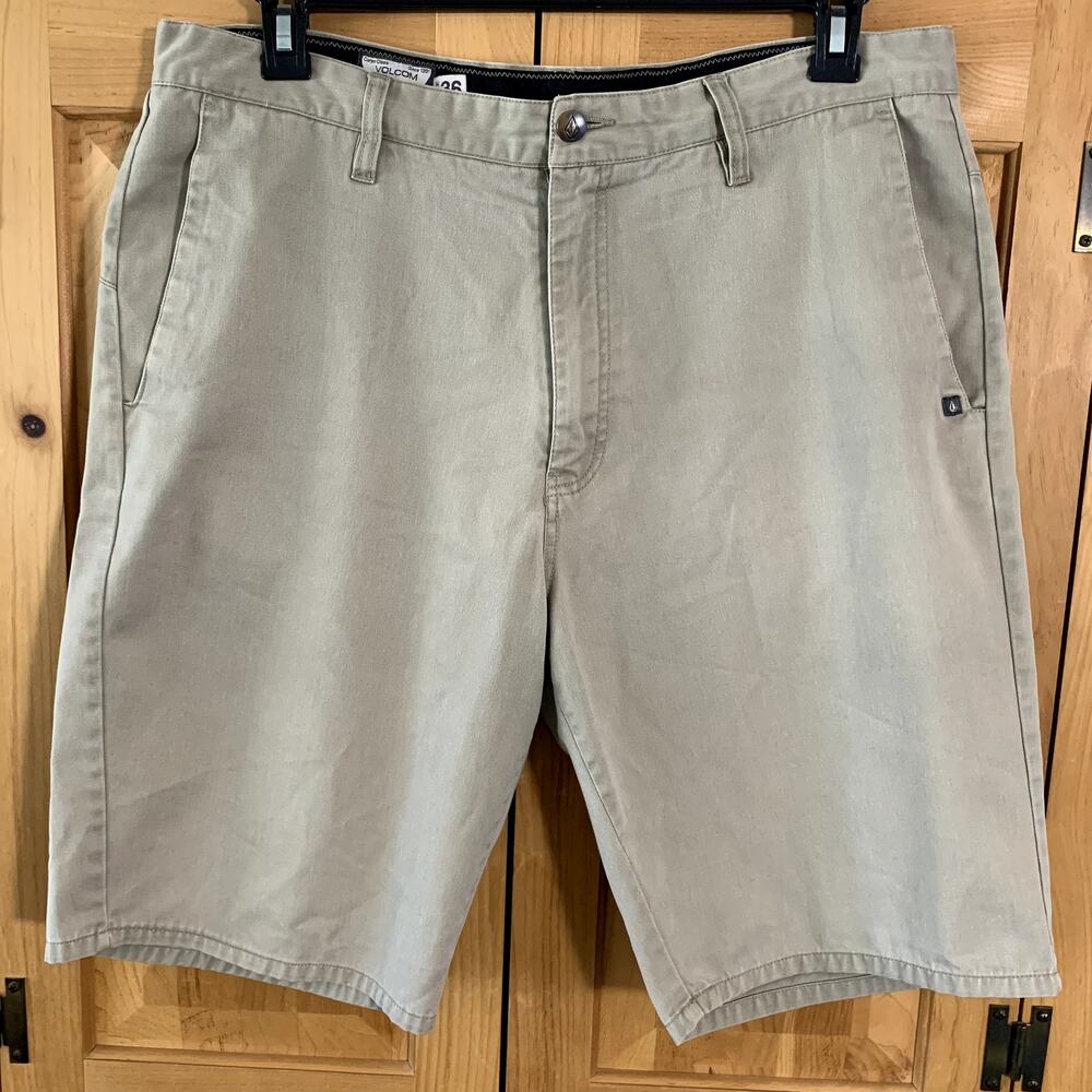 Volcom Shorts Chino Light Tan Khaki Men's Size 36